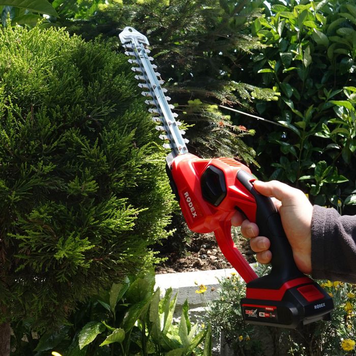 RPX2620 Аккумуляторный триммер для травы и живой изгороди