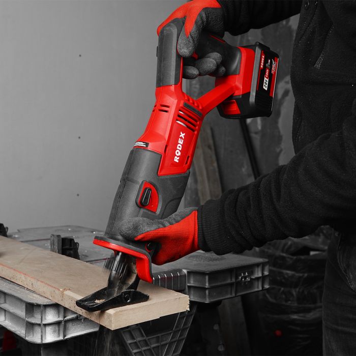 RPX2530 Аккумуляторная сабельная пила